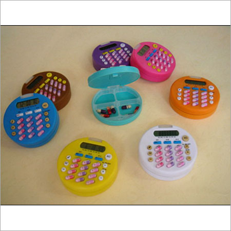 Designers Pill Box Calculator Size: 93*93*25Mm