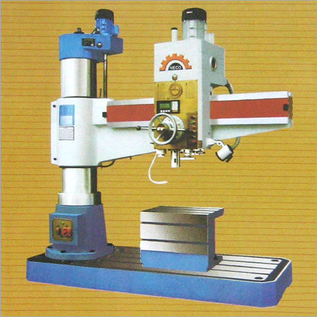 ALL GEARED RADIAL DRILL MACHINE