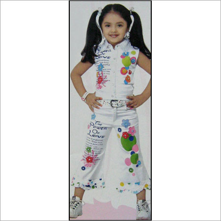 CHILDRENS CLOTHING