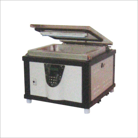 VACUUM PACKAGING MACHINE