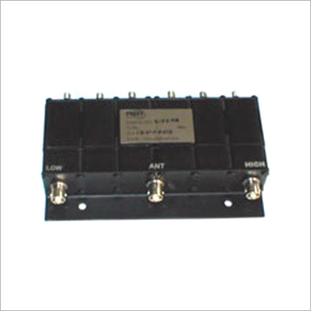 Duplexer - Wide Frequency Range 60-1300 MHz Compact & Rugged Design Excellent Electrical Characteristics Extreme Temperature Resilience - Black Finish 3-Core Connector Options BNC TNC N UHF