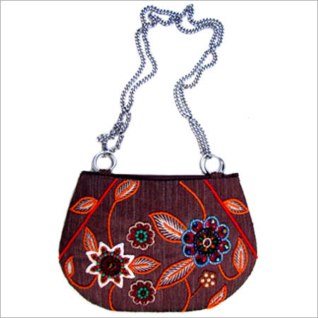 BEADED LADIES BAG