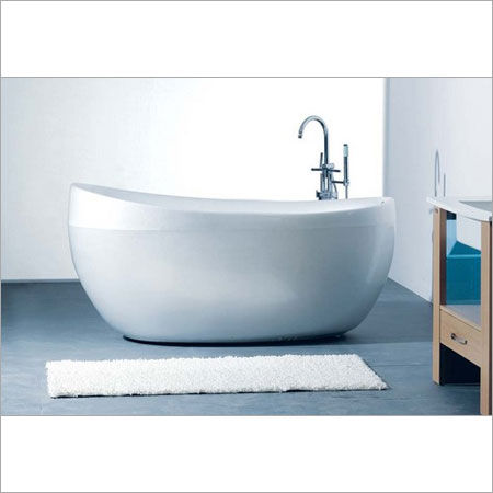 Captivating Design Ceramic Bathtub