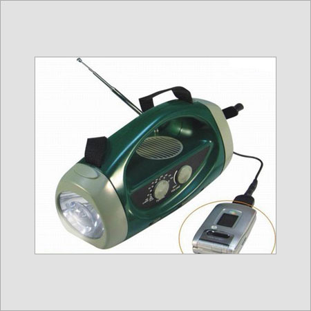 Dynamo Power Radio With Flashlight