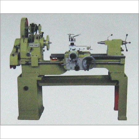 Green Light Duty Lathe Machine