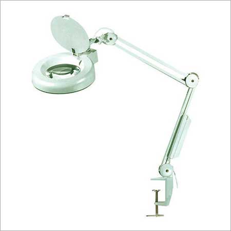 Modernized Technology Magnifying Lamp Application: Laboratory