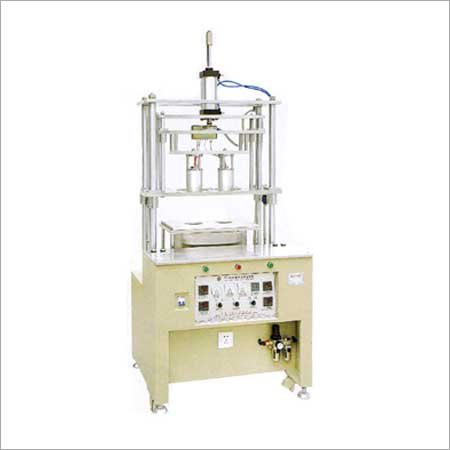 Light Yellow Swimming Suit Molding Machine