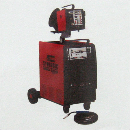 Synergic Welding Machine