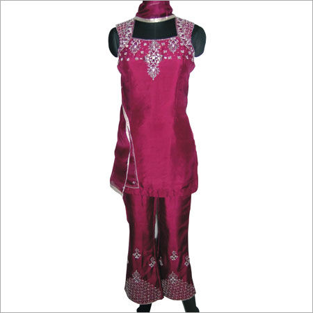 Various Colors Are Available Designer Sleeveless Ladies Suit