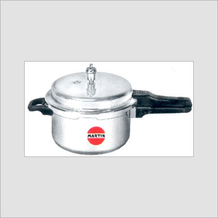 hard anodized pressure cooker