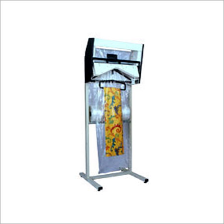 Curtain Packing Machine