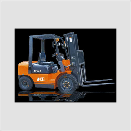 FORKLIFT TRUCK