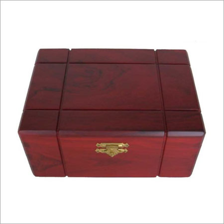 Wooden Chess Storage Boxes  Age Group: Adults