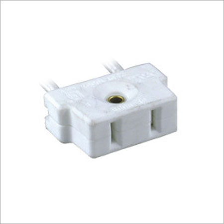 Mogul Prong Base Socket