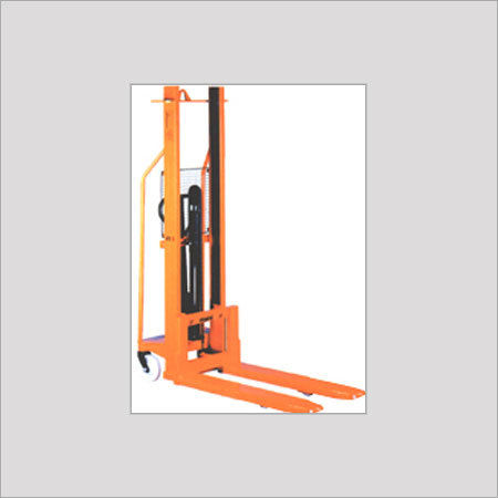 Manual Stacker - Robust Steel Profile, Compact Design for Narrow Aisles , Smooth Performance and Ergonomic Operation