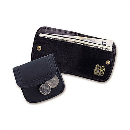 Black Leather Ladies Wallet  Size: Various Sizes Are Available