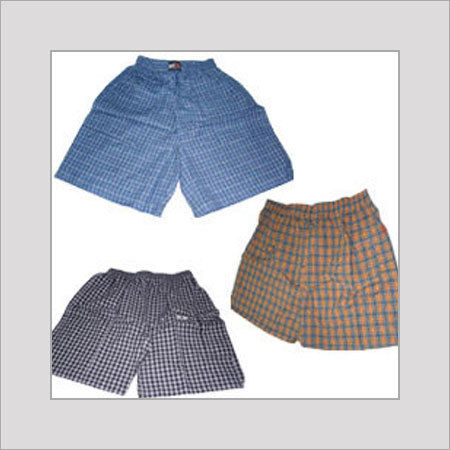 Various Colors Are Available Plain Pattern Bermuda Shorts