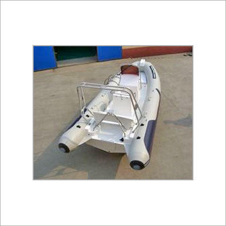 White Colored Rib Boat Length: 520  Centimeter (Cm)