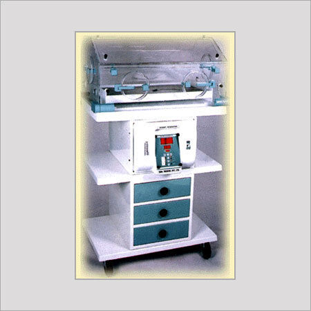 INFANT INCUBATOR