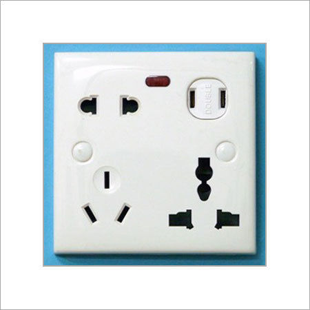 White Color Socket With Light Application: Electrical Use