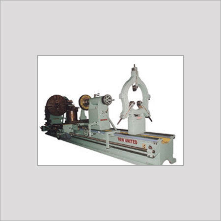 Heavy Duty Lathe Machine With Revolving Steady