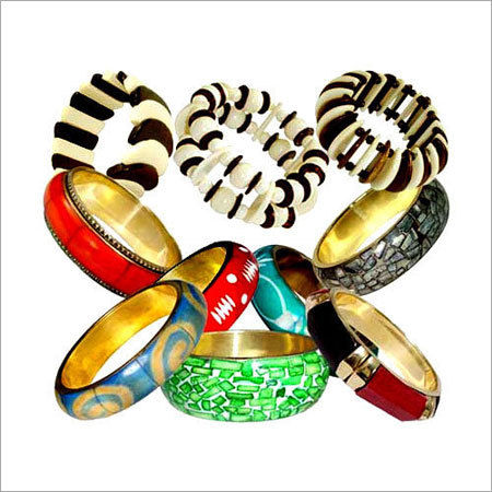 Fashion Womens Designer Horn Bangle