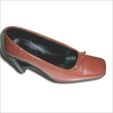 Ladies Leather Shoes