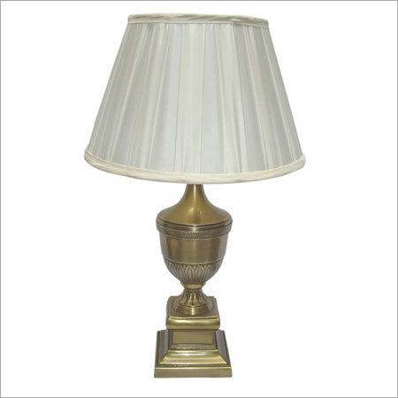 Decorative Antique Aluminium Table Lamp