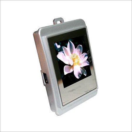 Keychain Digital Photo Frame Size: 1.5 Inches