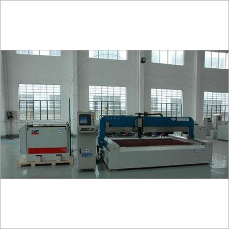 CNC Waterjet Cutting Machine