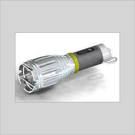 Cool White High Intensity Discharge Adjustable Torch