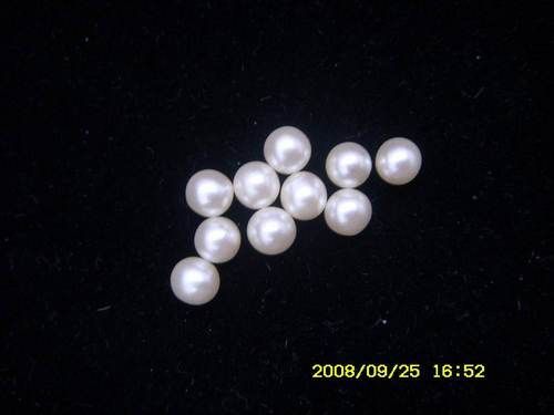 Ball Plain White Plastic Beads