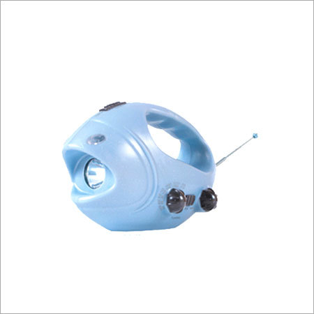 Dynamo Flashlight with AM/FM Radio