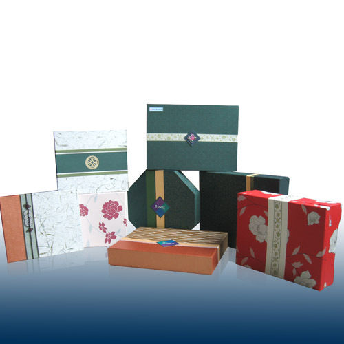 Handmade Paper Gift Boxes Size: As Per Demand