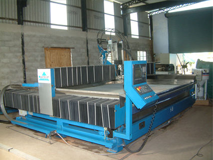 Heavy Duty Waterjet Cutting Machine Size: Standard