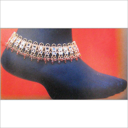 Fashionable Designer Silver Anklets