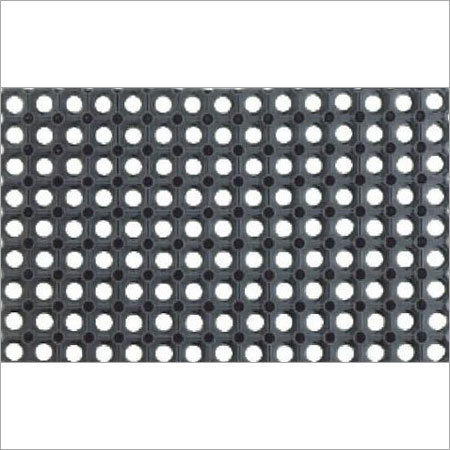 As Per Demand Rubber Door Mats With Holes