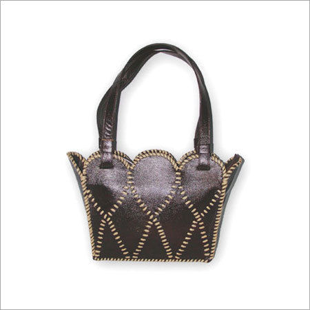 LADIES LEATHER BAG