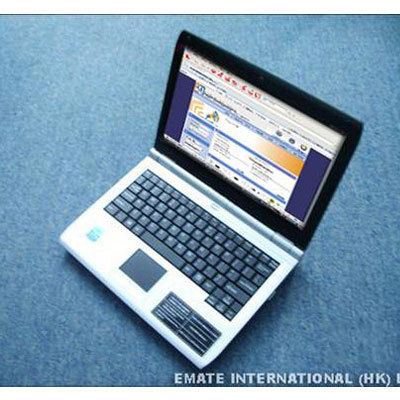 Light Weight Notebook Computer Os: Windows Xp Sp2