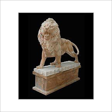 MARBLE LION STATUE