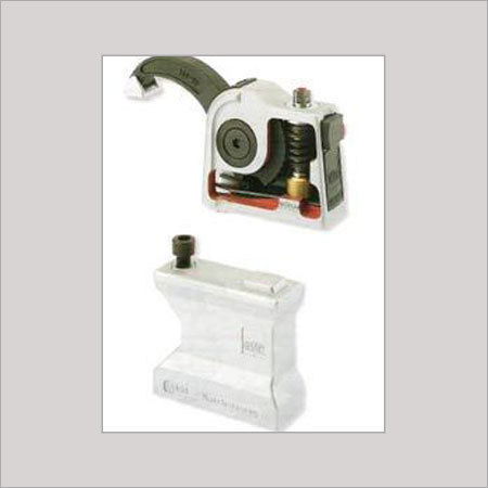 Metal Corrosion Resistant Machine Clamp