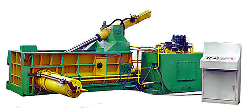 Yellow And Green Hydraulic Metal Bailer Machine