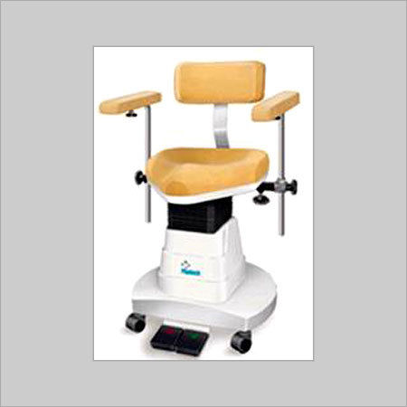 SURGEON'S CHAIR