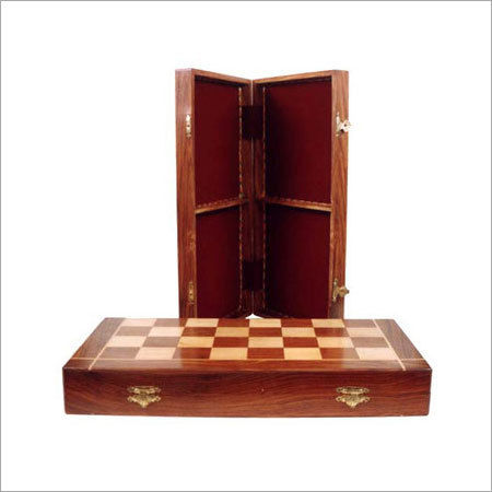 Playing Self Storage Wooden Chess Board