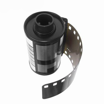 Film Rolls - Polyester Base 35mm, Color Negative | Variable Exposure, Sharp Images, Versatile Sizes, Consistent Results