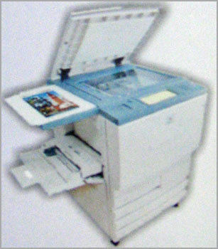 COLOR COPIER