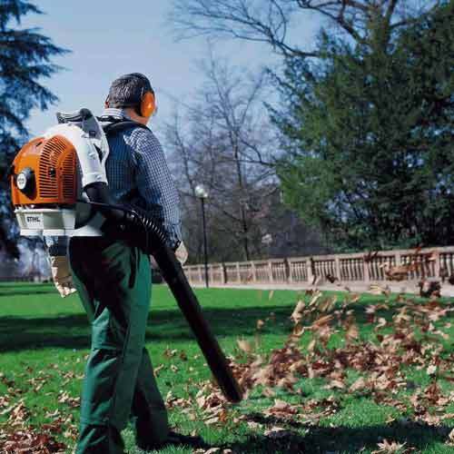 Backpack Blowers - STIHL 4-Mix Engine, High Efficiency & Low Emissions | Ergonomic Design, High Operating Comfort, Cost Effective, Award-Winning Design