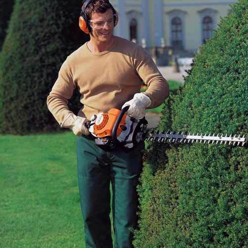 Hedge Trimmers & Long Reach Hedge Trimmers