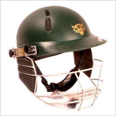 Light Weight Cricket Helmet Age Group: Adults