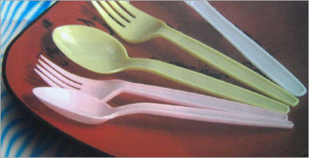 PLASTIC CUTLERY SET